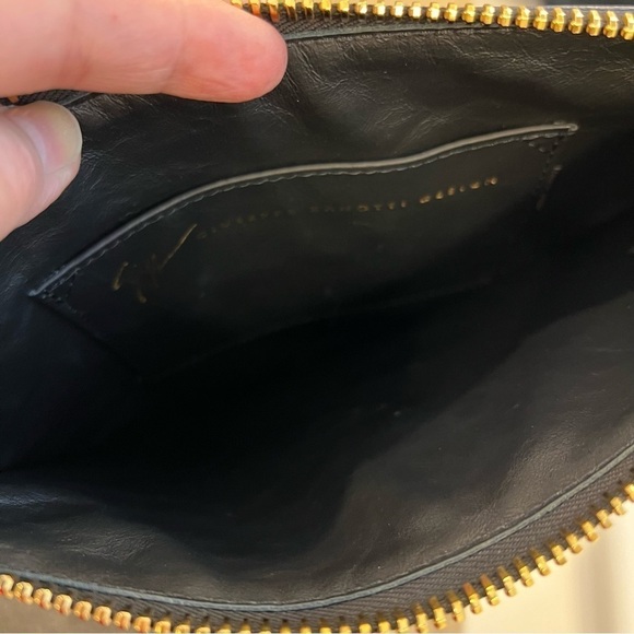 Giuseppe Zanotti patent leather Clutch wristlet, indigo blue, gold tone hardware - Picture 10 of 15